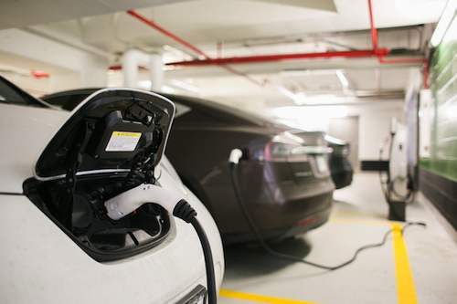 More help for EVs, chargers with Ontario’s 2016 EV Incentive Program ...